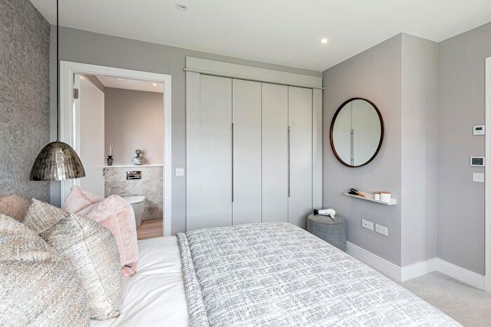 4 Bedroom Detached House For Sale In Off Snowdrop Path, East Calder, EH53