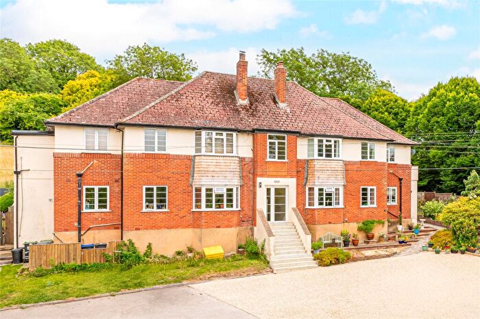 3 Bedroom Apartment For Sale In Chisenbury Court, East Chisenbury, Pewsey, Wiltshire, SN9