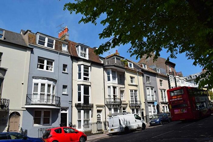 1 Bedroom Flat To Rent In Upper Rock Gardens, Brighton, BN2