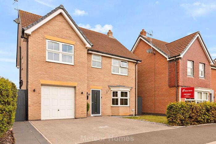 5 Bedroom Detached House For Sale In Brocklesby Avenue, Immingham, DN40