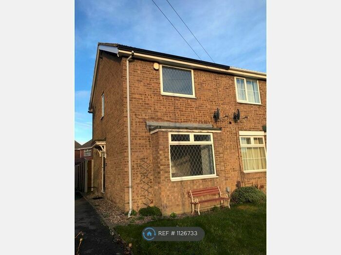 2 Bedroom Semi-Detached House To Rent In Branstone Grove, Ossett WF5