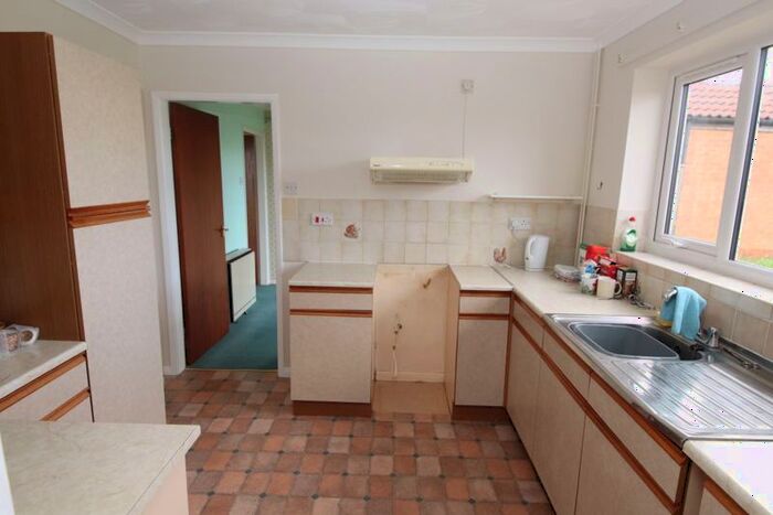 2 Bedroom Detached Bungalow For Sale In Plumtree Drive, Marshchapel, Grimsby, DN36