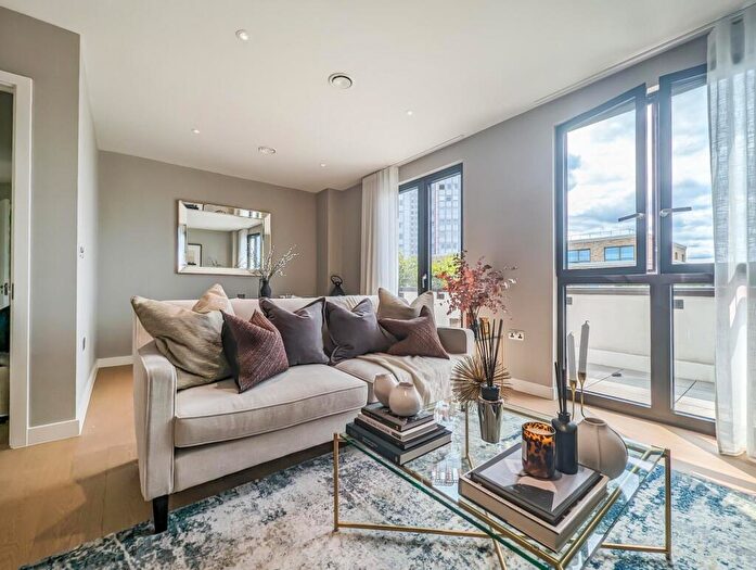 1 Bedroom Flat For Sale In Lyons Place, Maida Vale, London, NW8
