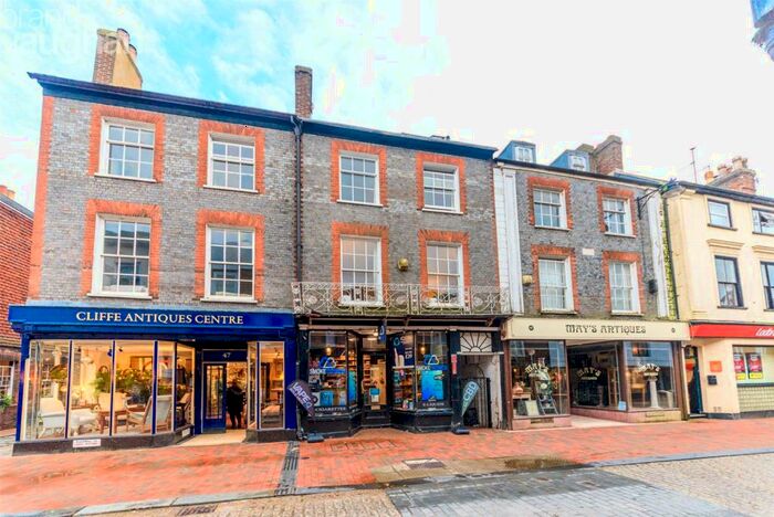 4 Bedroom Terraced House To Rent In Cliffe High Street + Parking Space, Lewes, East Sussex, BN7