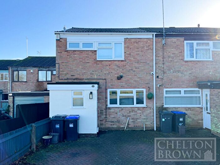 3 Bedroom Semi Detached House To Rent In Staverton Road, Daventry, Northamptonshire, NN11