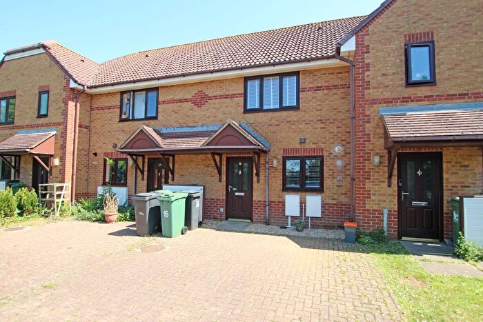 2 Bedroom Terraced House For Sale In Brydges Close, Eastbourne, BN22