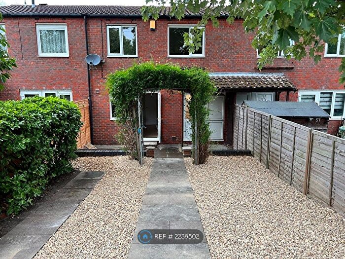 4 Bedroom Terraced House To Rent In Turnmill Avenue, Springfield, Milton Keynes, MK6
