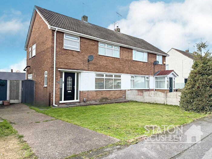 3 Bedroom Semi-Detached House For Sale In Gorseway, Mansfield, NG21