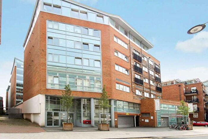 1 Bedroom Flat To Rent In Skerne Road, Kingston Upon Thames, KT2