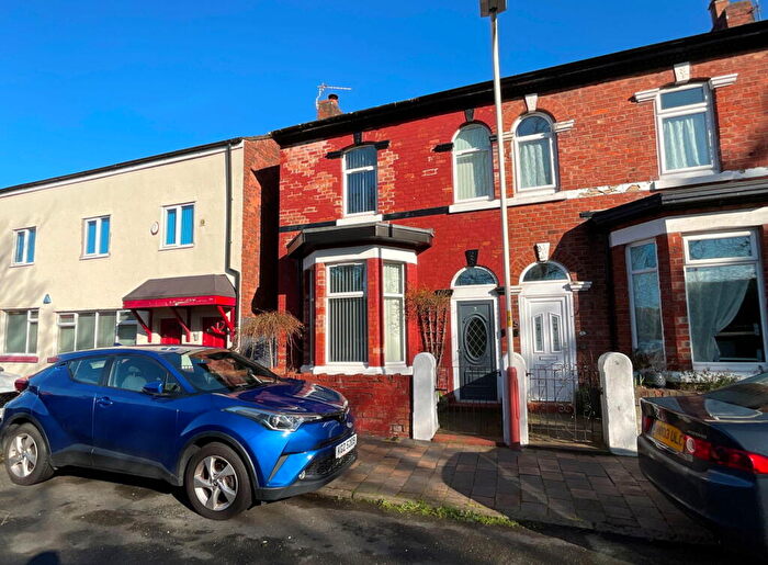 2 Bedroom Semi Detached House For Sale In Pine Grove, Southport, PR9