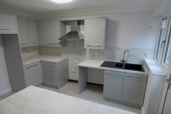 1 Bedroom Maisonette To Rent In Chapel Court, Billericay, CM12