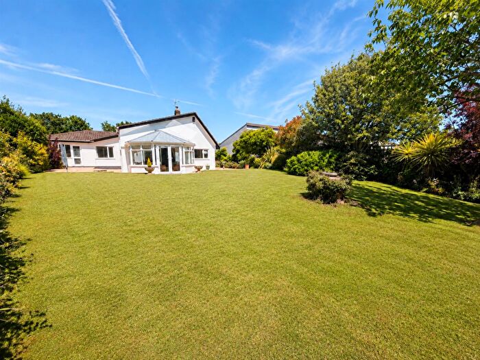 4 Bedroom Detached Bungalow For Sale In Wood Hill Park, Portishead, BS20