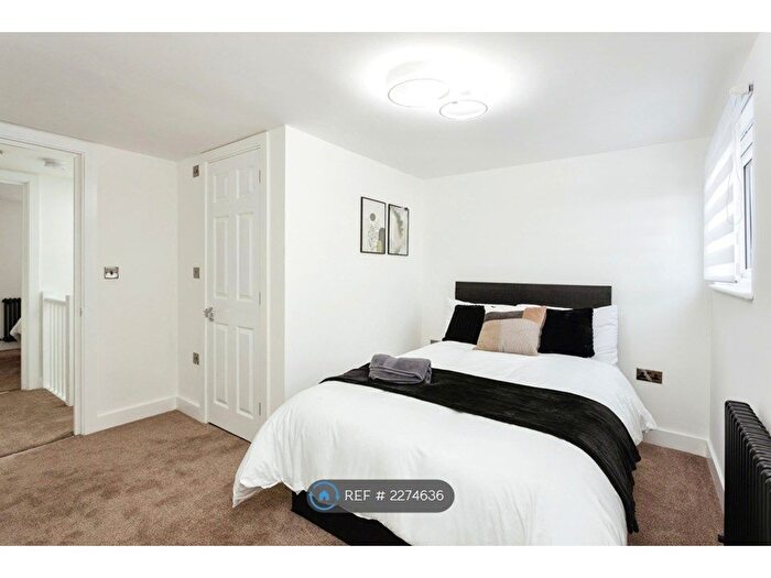4 Bedroom Semi-Detached House To Rent In St. Marys Road, Tonbridge, TN9