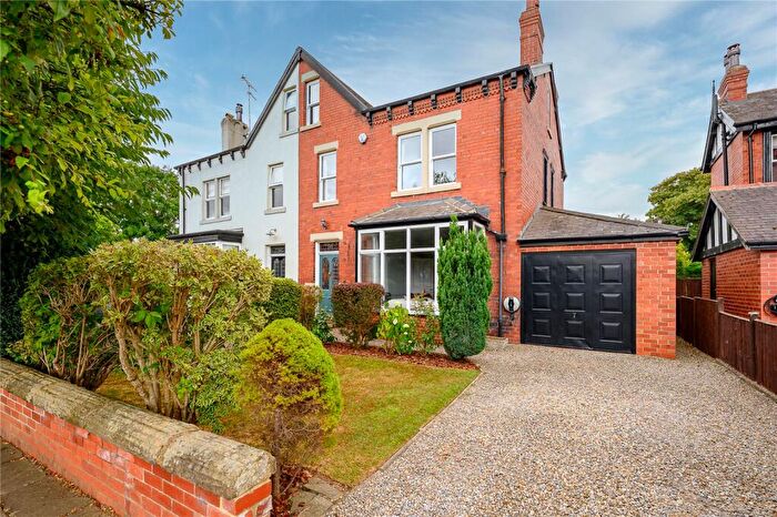 4 Bedroom Semi Detached House For Sale In Langwith Avenue, Collingham, LS22