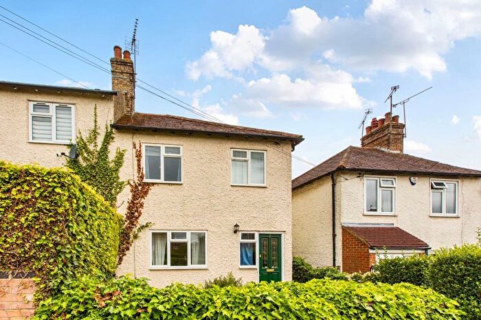 3 Bedroom Semi-Detached House To Rent In Golding Road, Sevenoaks, TN13