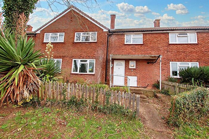 3 Bedroom Terraced House For Sale In Turner Road, Tonbridge, TN10