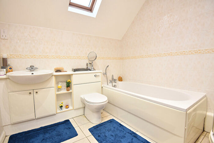 2 Bedroom Apartment For Sale In The Penthouse, Portland Crescent, Harrogate, HG1