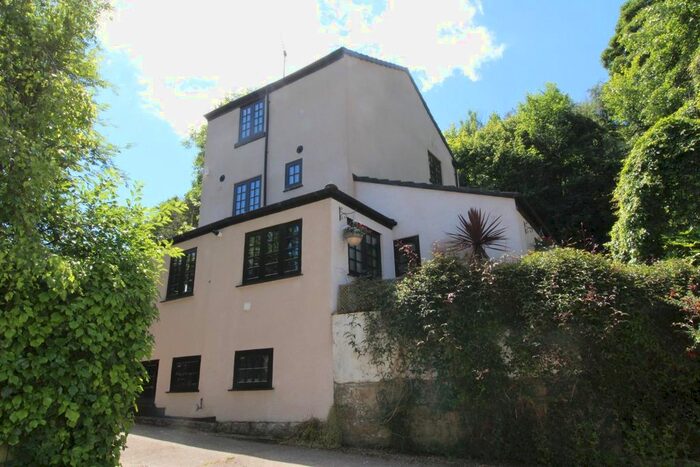 4 Bedroom Detached House To Rent In Spitalcroft, Knaresborough, HG5