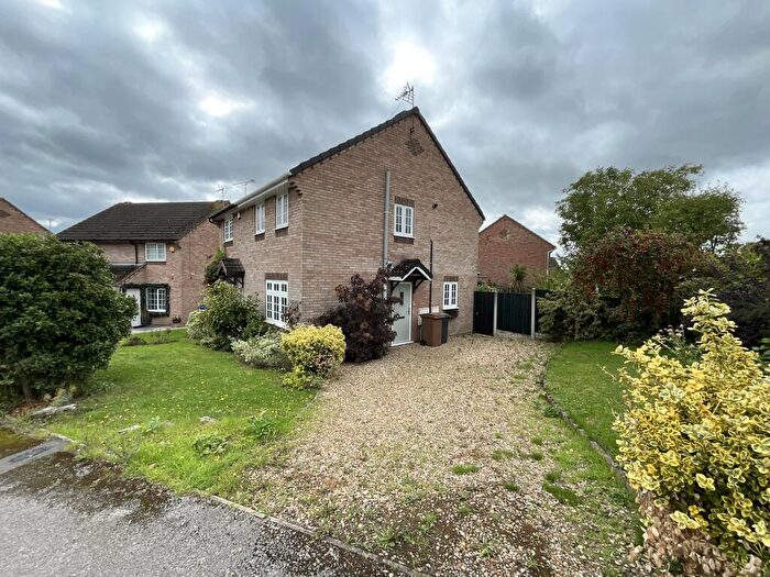 2 Bedroom Semi-Detached House For Sale In Hallam Way, Ilkeston, DE7