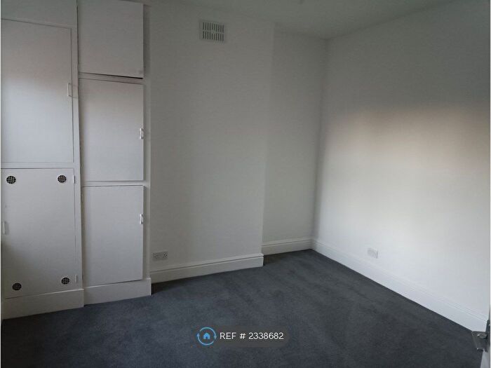 1 Bedroom Flat To Rent In London Road, Coalville, LE67