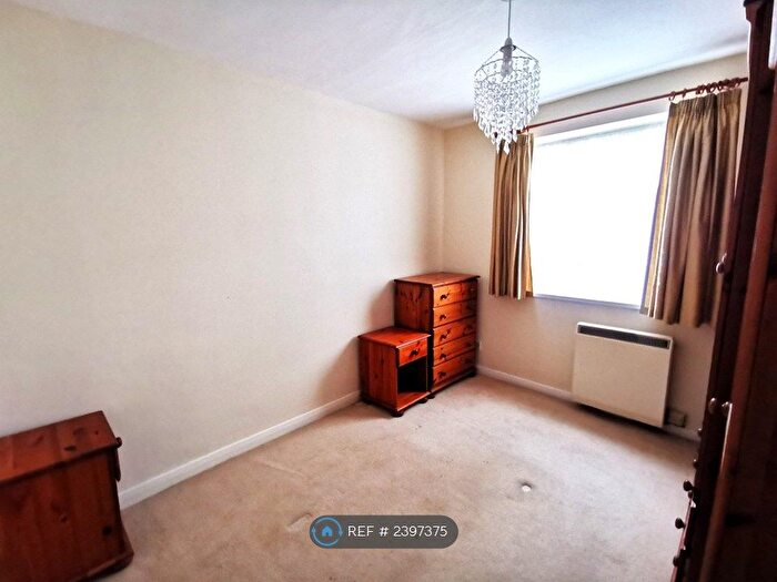 1 Bedroom Flat To Rent In Southcote Road, Reading, RG30