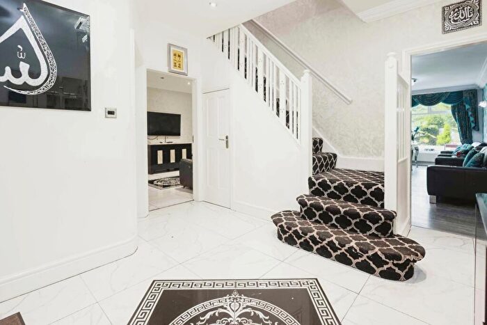 7 Bedroom House For Sale In Croftdown Road, Birmingham, B17