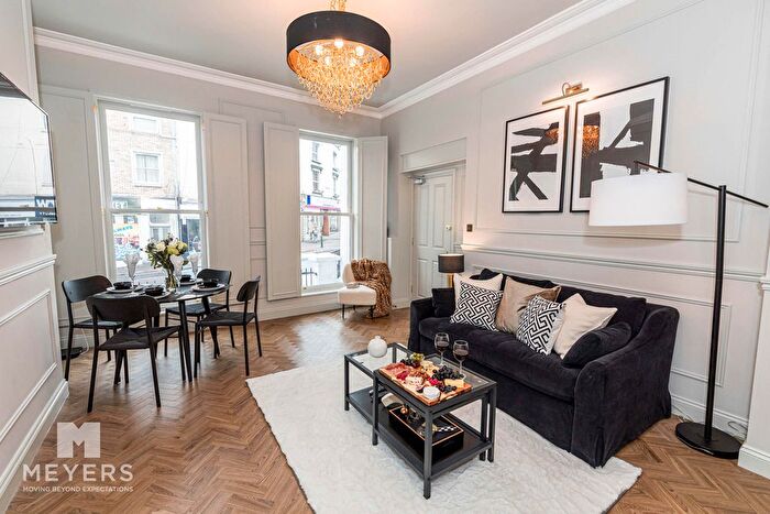 1 Bedroom Flat For Sale In Poole Hill, Bournemouth, BH2