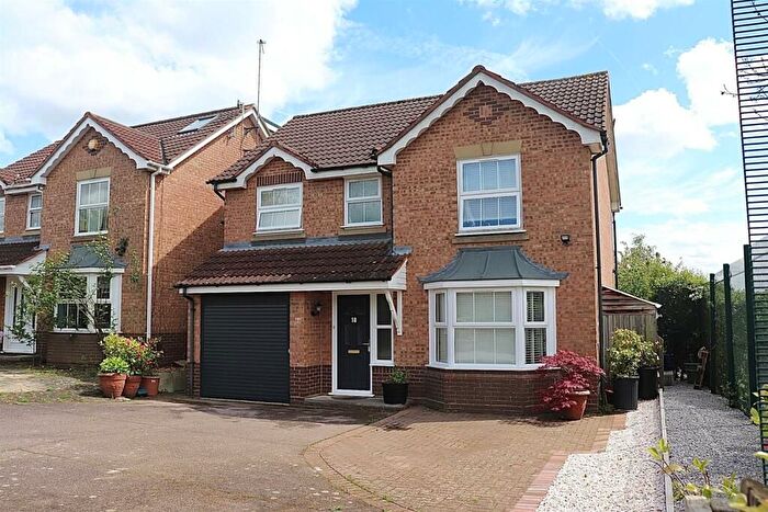 4 Bedroom Detached House To Rent In Crofters Close, Northampton, NN4