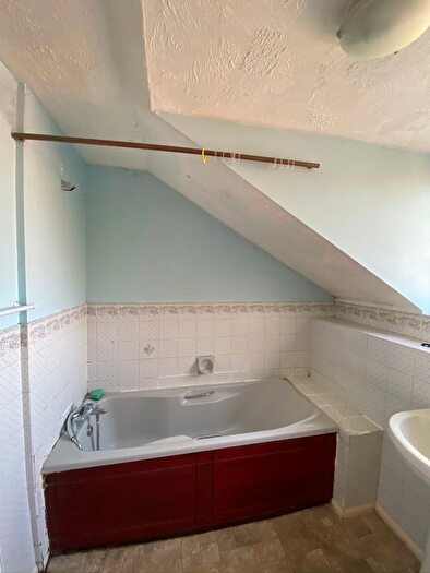 1 Bedroom Terraced House To Rent In Sharpness Close, Hayes, UB4
