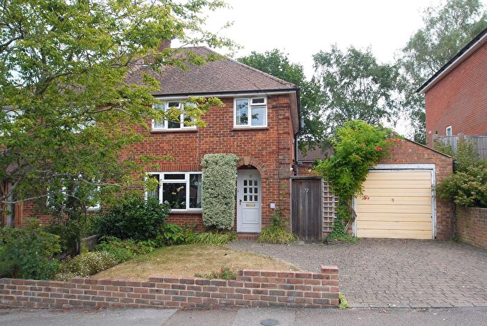 3 Bedroom Semi-Detached House For Sale In Wickenden Road, Sevenoaks, TN13