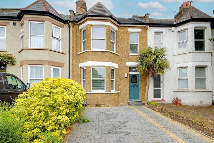 5 Bedroom House For Sale In St. Marks Road, Enfield, EN1