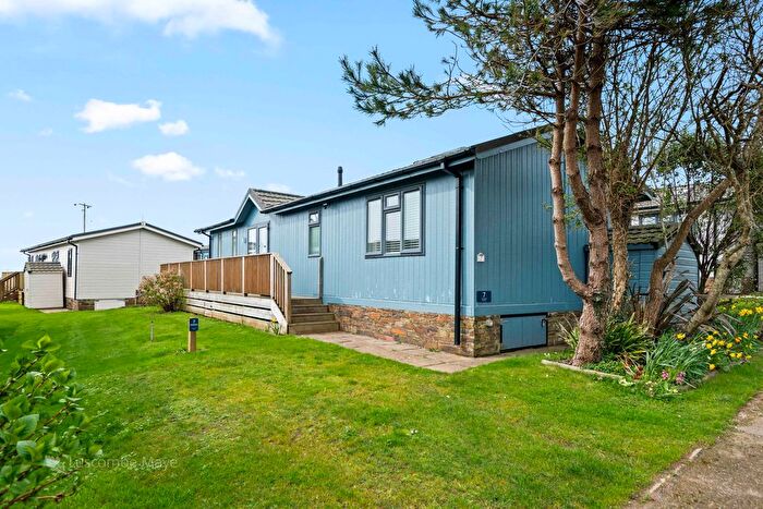 3 Bedroom Lodge For Sale In Salcombe Retreat, Salcombe, TQ7