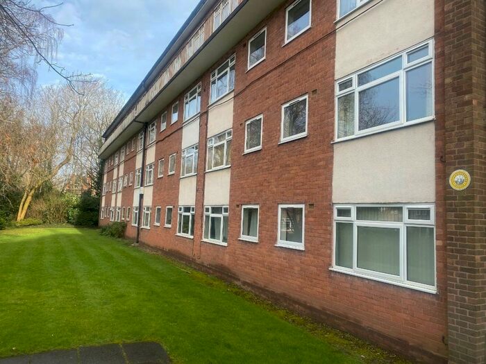 1 Bedroom Flat To Rent In Malcolm Court, Lower Vauxhall, Wolverhampton, WV1
