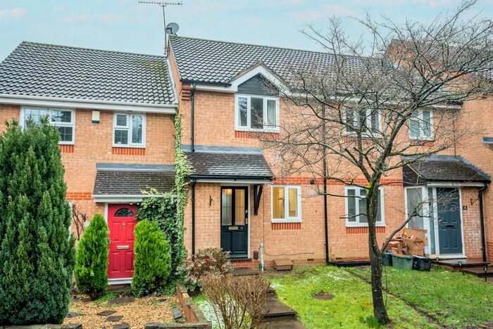 2 Bedroom Terraced House To Rent In Westfield Road, Harpenden, Hertfordshire, AL5