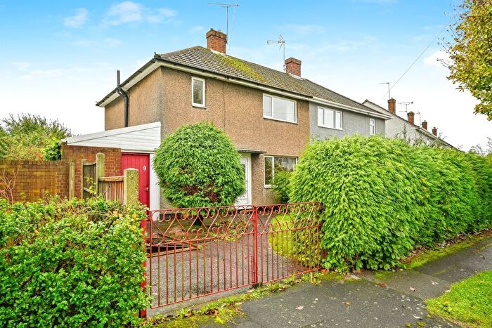 3 Bedroom Semi Detached House For Sale In Attlee Crescent, Stafford, ST17