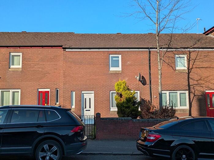 2 Bedroom Terraced House To Rent In Tollcross Road, Glasgow, G31