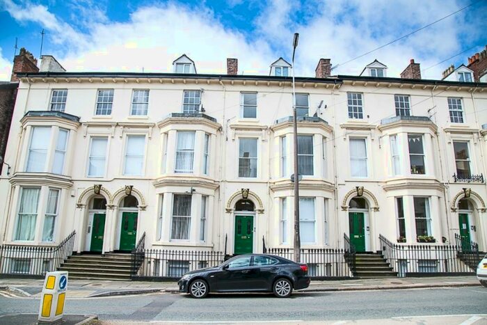 2 Bedroom Apartment To Rent In Belvidere Road, L8