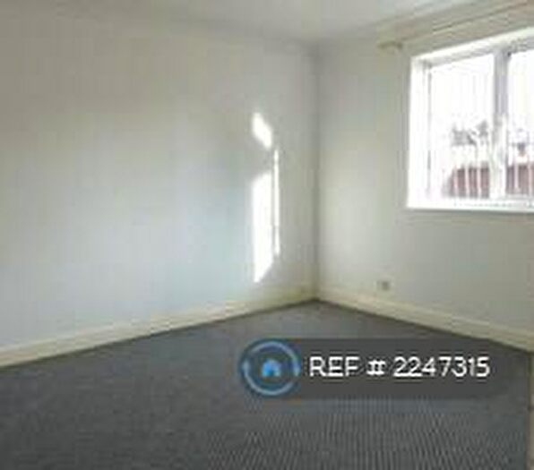 1 Bedroom Flat To Rent In Grey Friars Court, Stafford, ST16