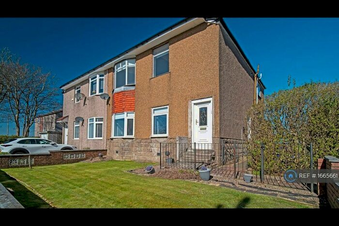 3 Bedroom Flat To Rent In Hartlaw Crescent, Glasgow, G52