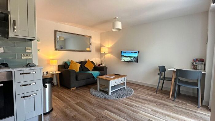 1 Bedroom Flat To Rent In Hugh Allen Crescent, Marston, Oxford, Oxfordshire, OX3