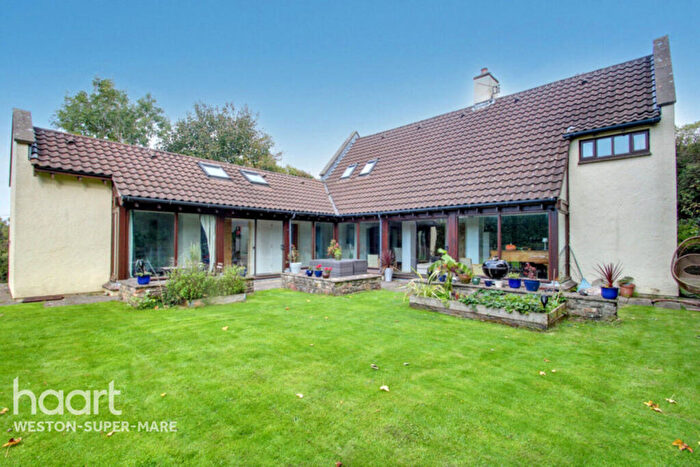 4 Bedroom Detached House To Rent In Lippiatt Lane, Winscombe, BS25