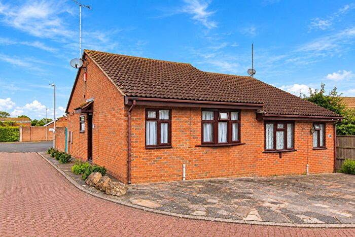 2 Bedroom Bungalow For Sale In Sycamore Close, Margate, CT9