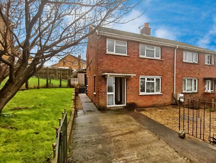 3 Bedroom Semi-Detached House To Rent In Fair View, Pengam, Blackwood, NP12