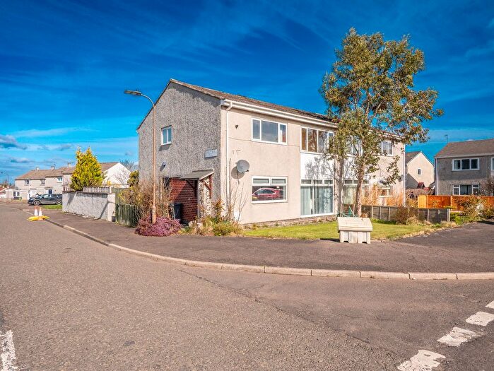 2 Bedroom Flat For Sale In Marchbank Way, Balerno, Midlothian, EH14