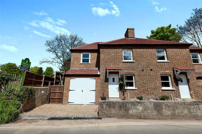 4 Bedroom Semi-Detached House To Rent In Riverside, Eynsford, Dartford, Kent, DA4