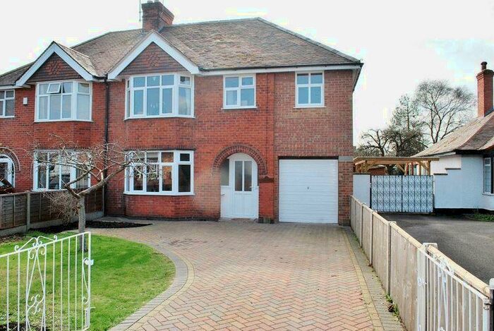 4 Bedroom Semi-Detached House To Rent In Parton Road, Gloucester, GL3