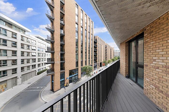 1 Bedroom Apartment For Sale In Mercier Court, Royal Wharf, E16