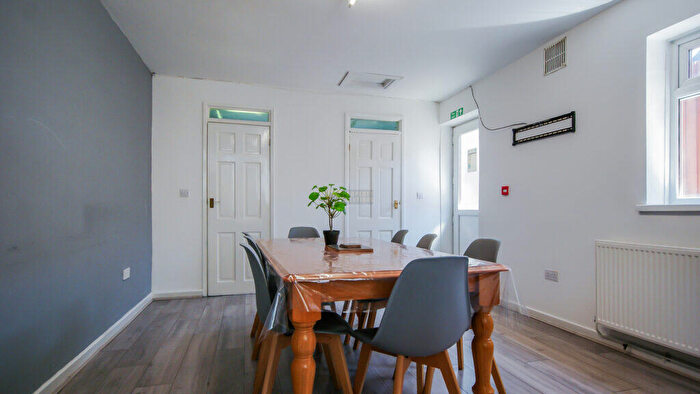 8 Bedroom Terraced House To Rent In Harrow Road, Selly Oak, Birmingham, B29