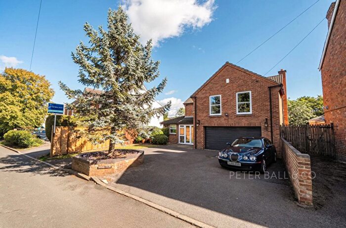 4 Bedroom Detached House For Sale In School Road, Charlton Kings, Cheltenham, GL53