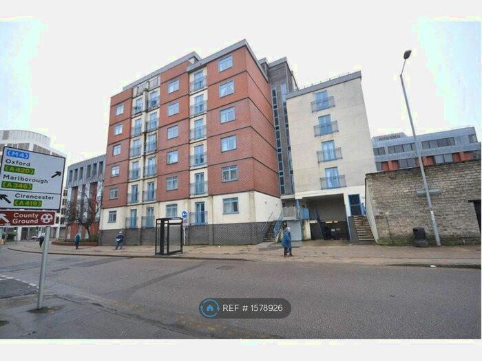 1 Bedroom Flat To Rent In Wellington Street, Swindon, SN1